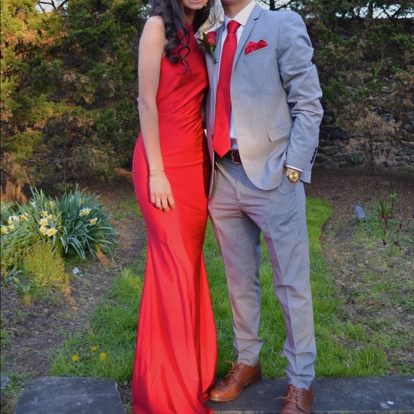 PROM DRESS - Picture 2 of 2